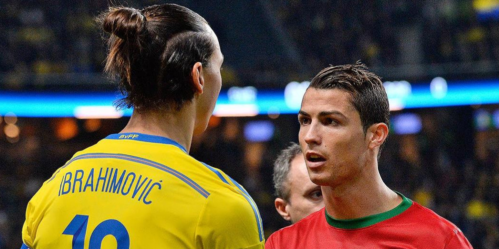 Ibrahimovic Serang Ronaldo!